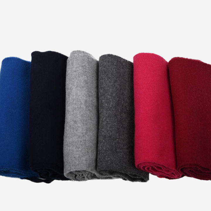 écharpes/foulards en laine Hommes/Femmes de différentes couleurs
