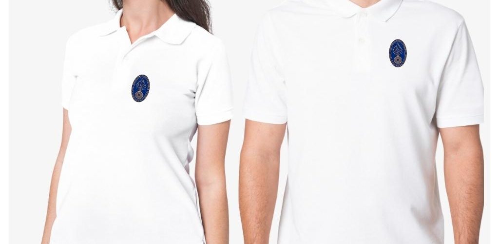 Polo blanc avec le logo de l'association pour l'histoire de la gendarmerie vaudoise